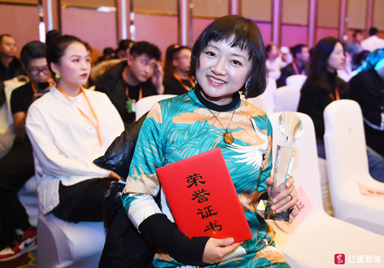 图片2_副本.png 图片2_副本.png