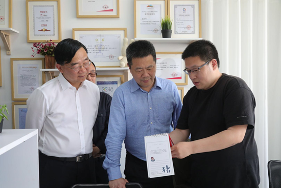 图片3_副本.png 图片3_副本.png