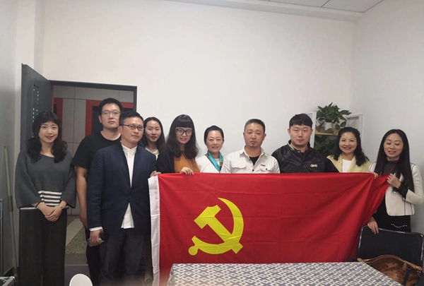 8c0ff6a8bd1c5fd0aebbd541f1cf76f_副本.jpg 8c0ff6a8bd1c5fd0aebbd541f1cf76f_副本.jpg